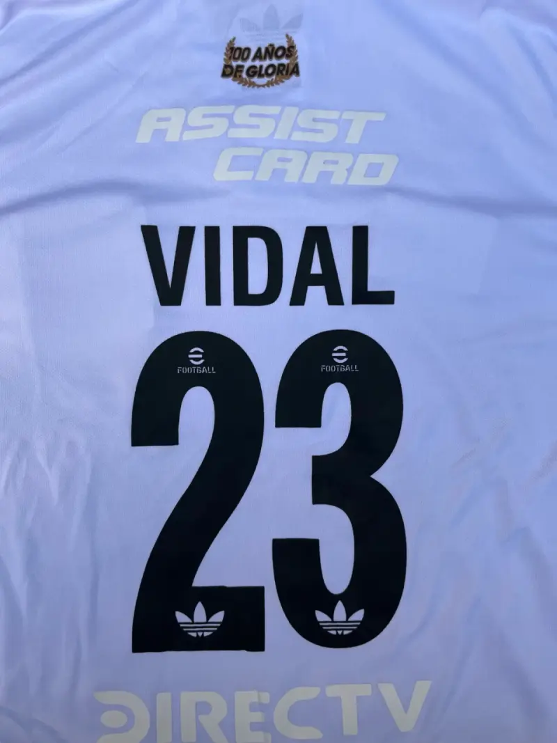 Camiseta de fútbol Colo-Colo Vidal 23 - 3