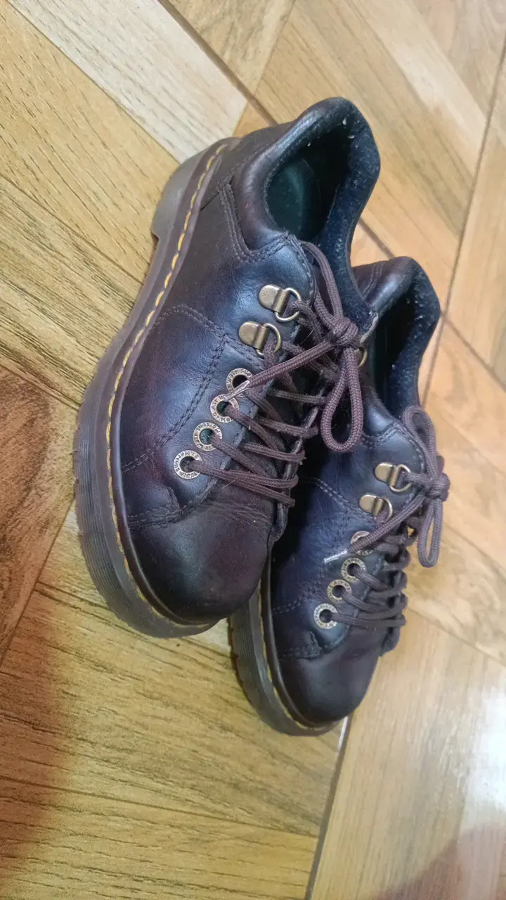 Zapatos de cuero marrón con cordones - 3