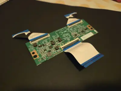 Placa T-con Tv Hisense 65a6nv (Rsag7.820.11538/roh - miniatura 3