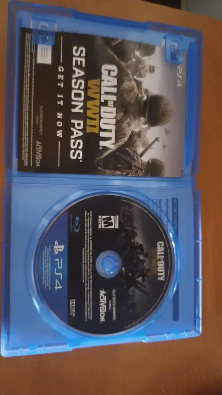Juego PS4 Call of Duty WWII en buen estado - 3