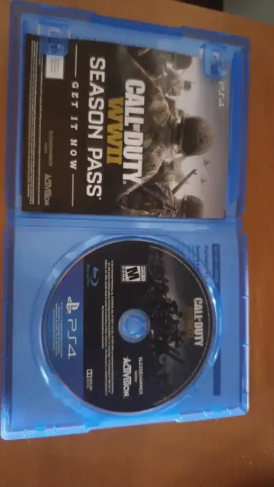 Juego PS4 Call of Duty WWII en buen estado - miniatura 3