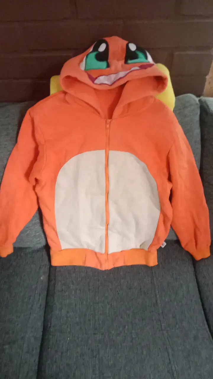 Polerón infantil Charizard - 1