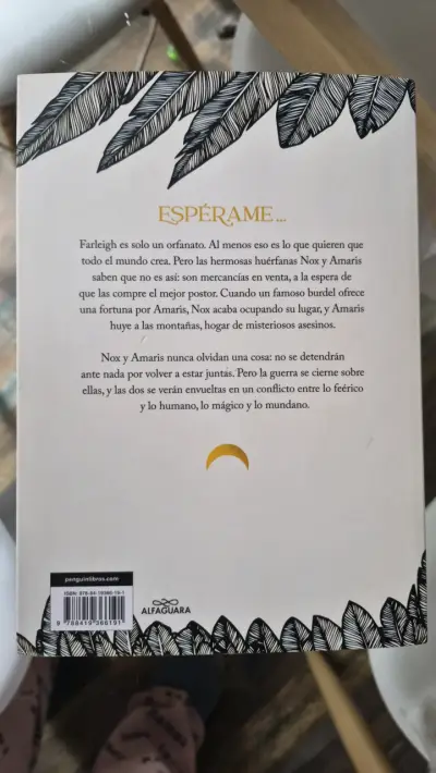 Libro 'La Noche y Su Luna' de Piper CJ - miniatura 3