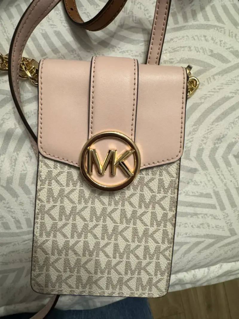 Bolso cruzado Michael Kors rosa y beige