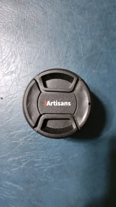Lente fotográfico 7Artisans para Sony E-mount - miniatura 1