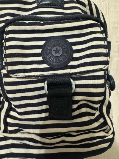 Bolso Kipling a rayas blanco y negro - miniatura 2