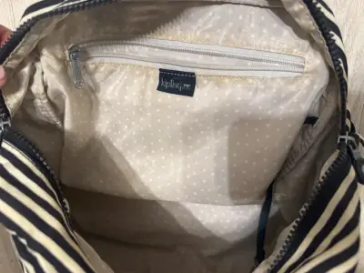 Bolso Kipling a rayas blanco y negro - miniatura 5