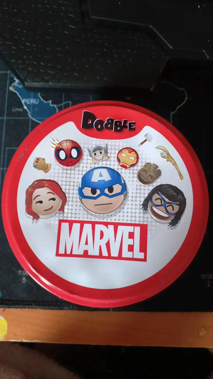 Juego de cartas Dobble Marvel - 1