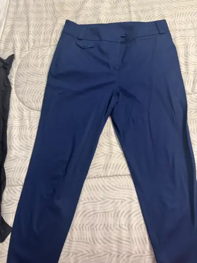 Pantalones de vestir azul marino para hombre - miniatura 1