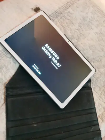 Tablet Samsung Galaxy Tab A7 en buen estado - miniatura 1