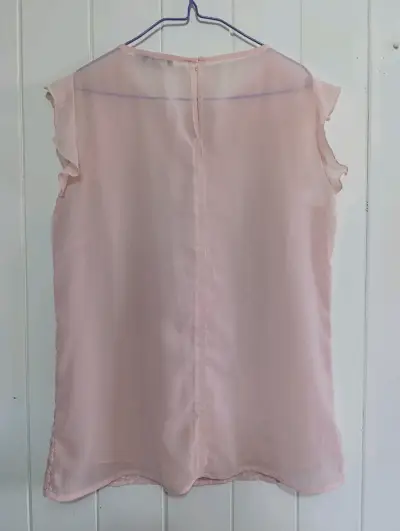 Blusa de encaje rosa con volantes OVS - miniatura 3