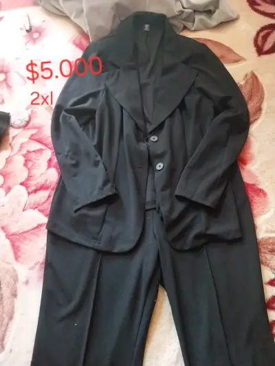 Conjunto de traje y falda negra talla 2XL - miniatura 1