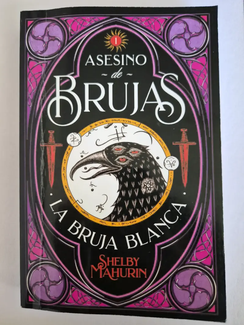 Libro:" Asesino de Brujas: La Bruja Blanca."