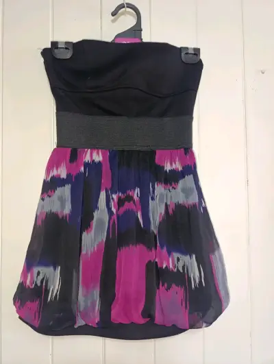 Vestido strapless Urban Behavior multicolor - miniatura 1
