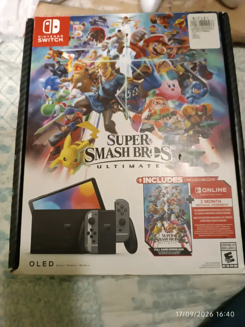 Nintendo switch Oled + Mario party + accesorios.