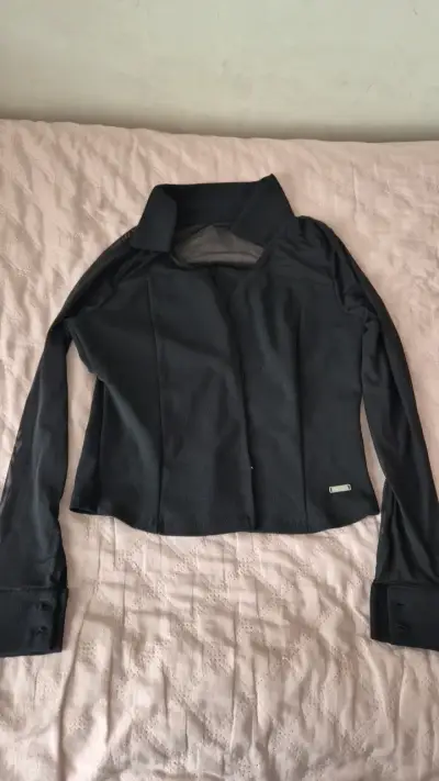 Blusa semiformal negra de mujer - miniatura 3