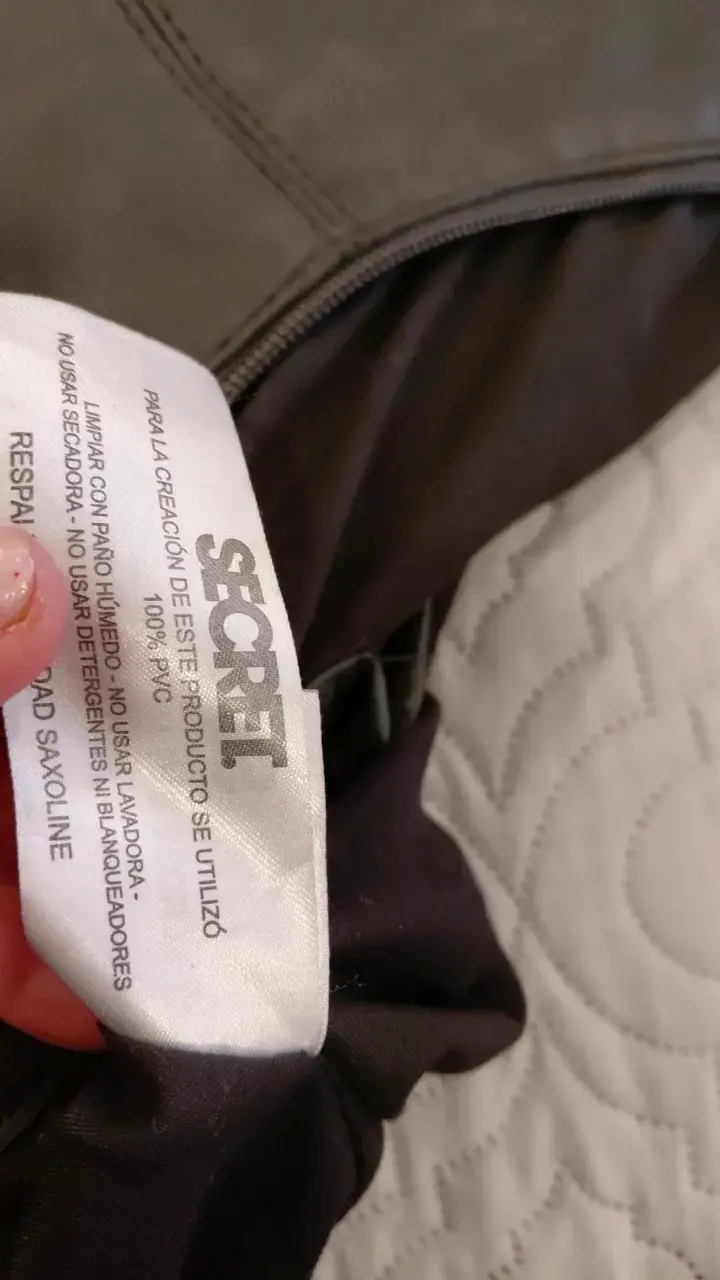 Bolso de hombro negro Secret con textura - 4