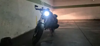 Moto estilo café racer personalizada - miniatura 5