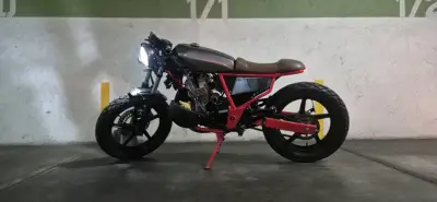 Moto estilo café racer personalizada - miniatura 6