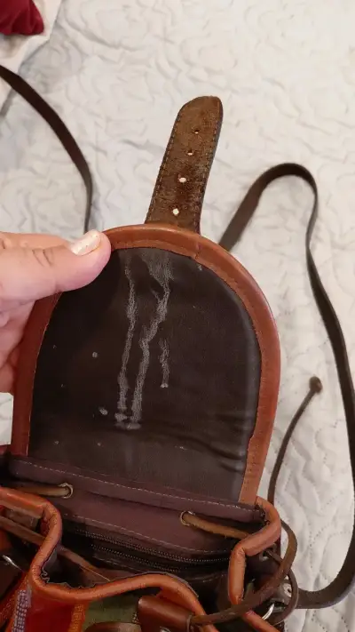 Mochila de cuero y tela étnica colorida - miniatura 5