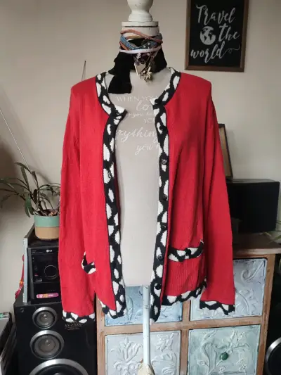 Cardigan rojo italiano vintage - miniatura 5