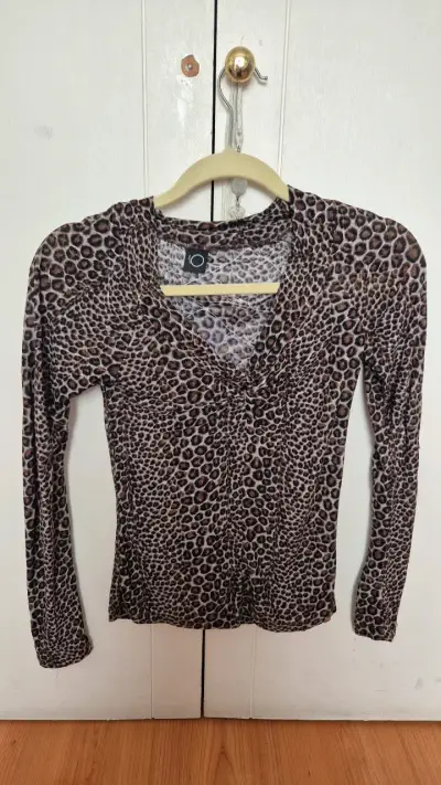 Blusa de Leopardo Manga Larga para Mujer - miniatura 1