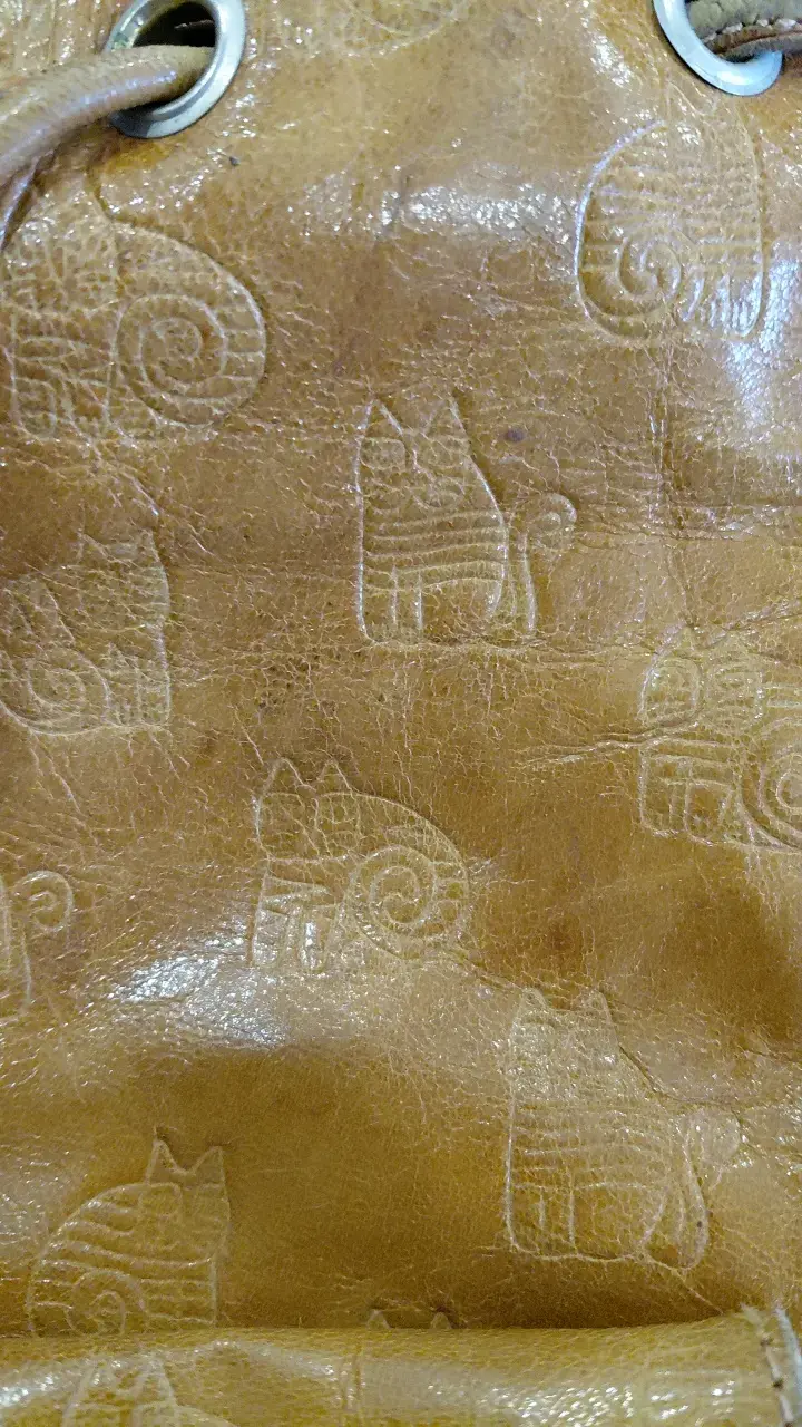 Mochila de cuero  con diseño de gatos - 2