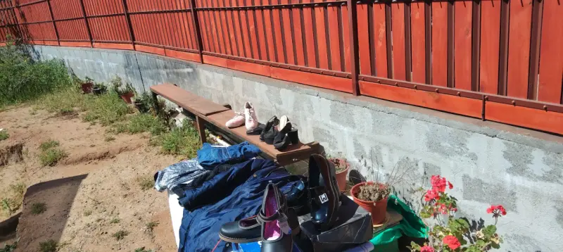 Ropa y zapatos de mujer - 3