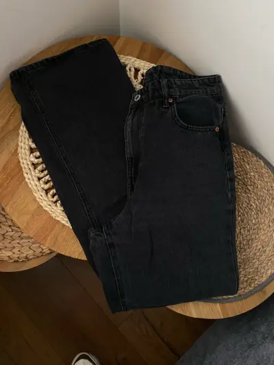 Lote de jeans para mujer en varios colores - miniatura 3