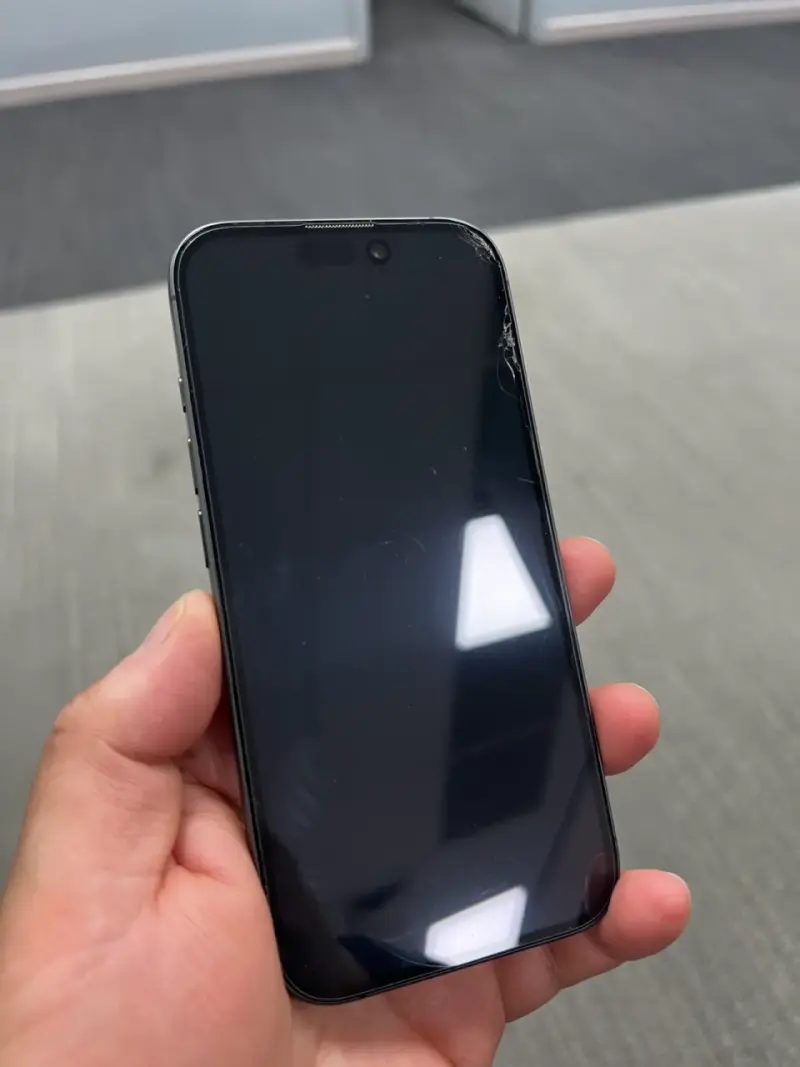 Iphone 17 (normal) - 2