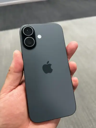 Iphone 17 (normal) - miniatura 4