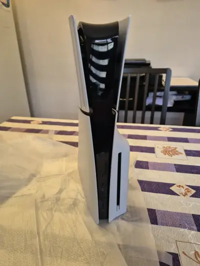 Consola PlayStation 5 Nueva Slim Disco 1tera - miniatura 2