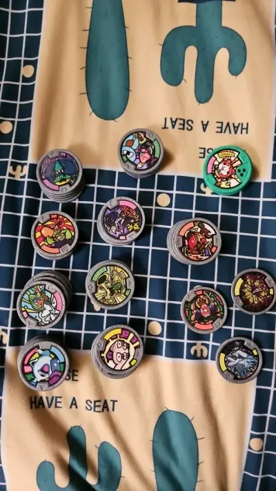 Reloj Yokai + 47 medallas y 5 del modelo zero - miniatura 2