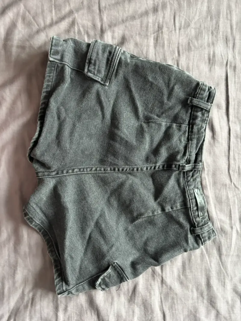 Shorts de mezclilla gris para mujer talla 36 - 2