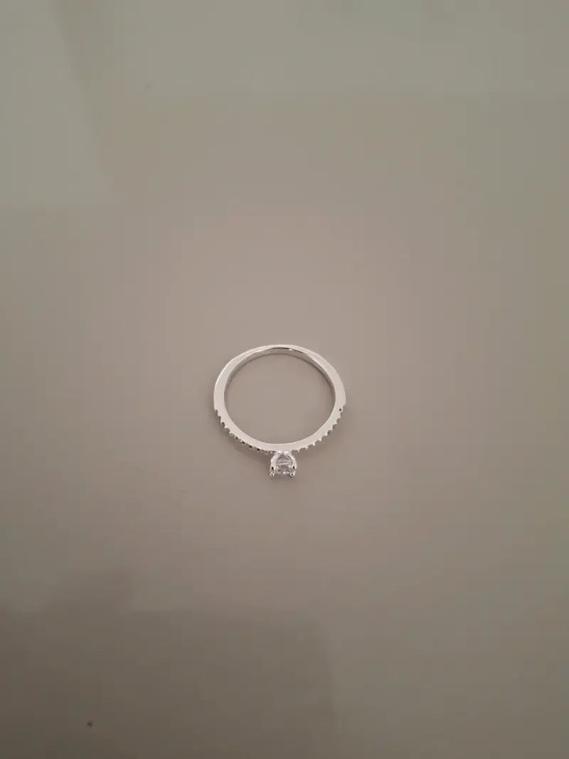 Anillo Solitario De Plata Ley 925. - 3