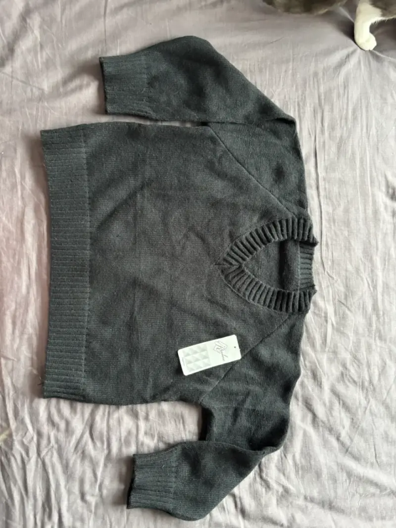 Suéter de lana gris