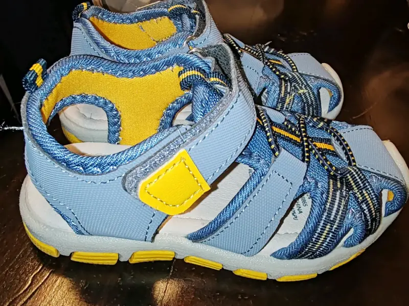 Sandalias deportivas para niños Figaro azul y amarillo - 1