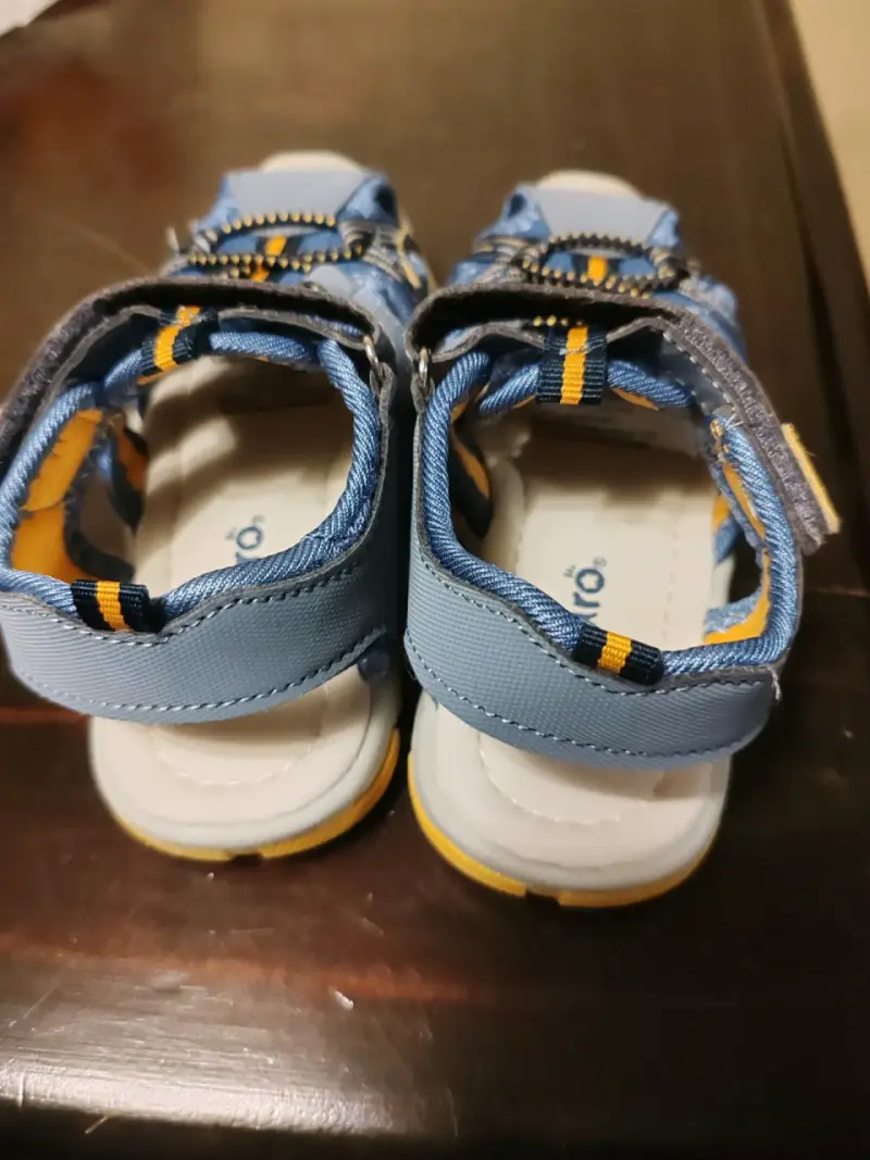 Sandalias deportivas para niños Figaro azul y amarillo - 5