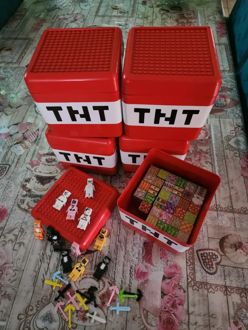 Set de cubos (99 Pzas) de construcción con figuras