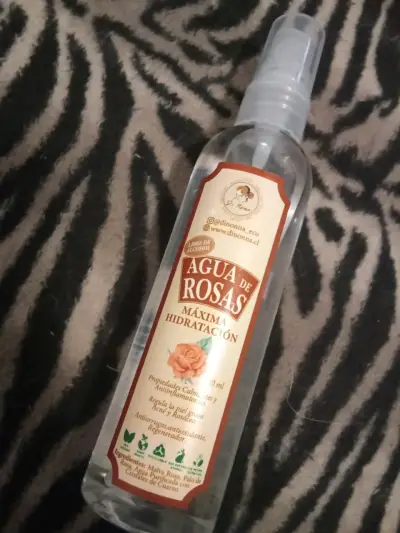 Agua de Rosas Máxima Hidratación 120ml - miniatura 2