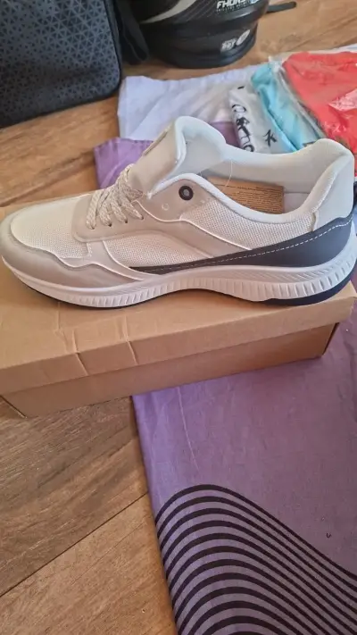 Zapatillas deportivas blancas para hombre - miniatura 2