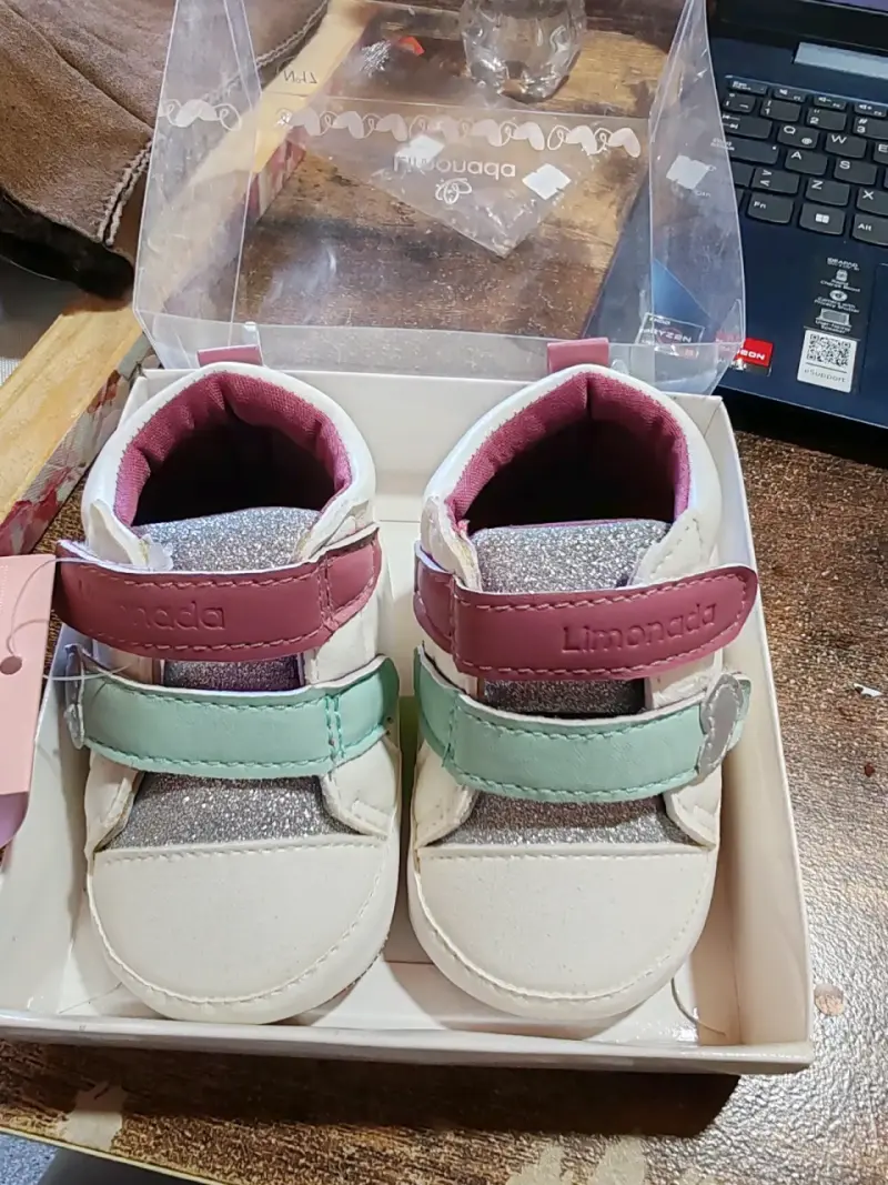 Zapatos de bebé Limonada variados colores y estilos - 4