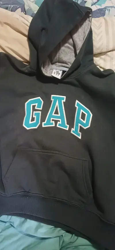 Polerón con capucha GAP azul talla M - miniatura 2