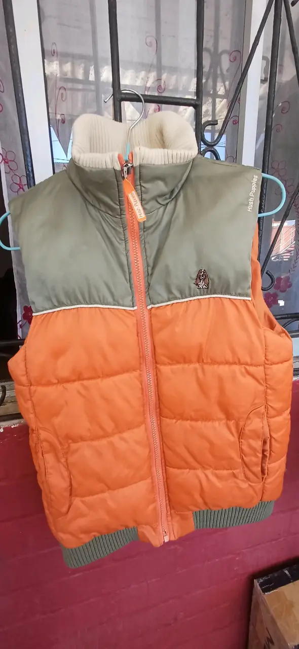 Chaqueta acolchado Hush Puppies para niños