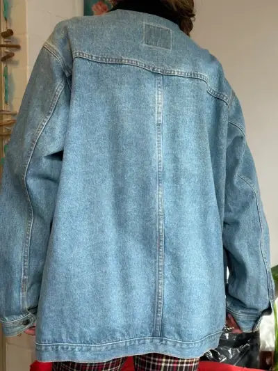 Chaqueta de mezclilla con diseño vintage paisley - miniatura 6