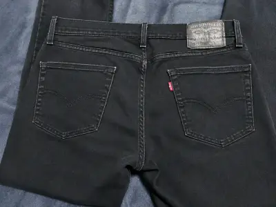 Jeans negros Levi's 511 para hombre - miniatura 2