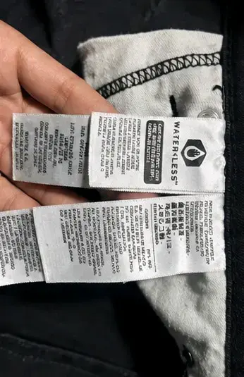 Jeans negros Levi's 511 para hombre - 3