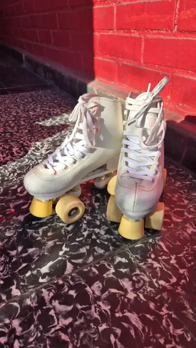 Patines de cuatro ruedas blancos Oxelo - miniatura 1