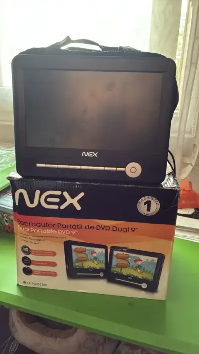 Reproductor portátil de DVD dual 9'' Nex - miniatura 3