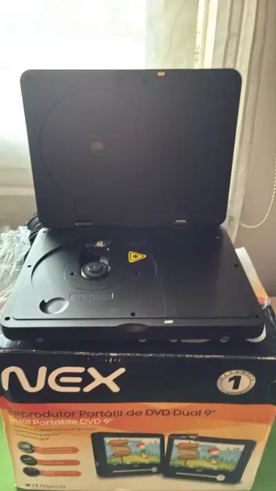 Reproductor portátil de DVD dual 9'' Nex - miniatura 5
